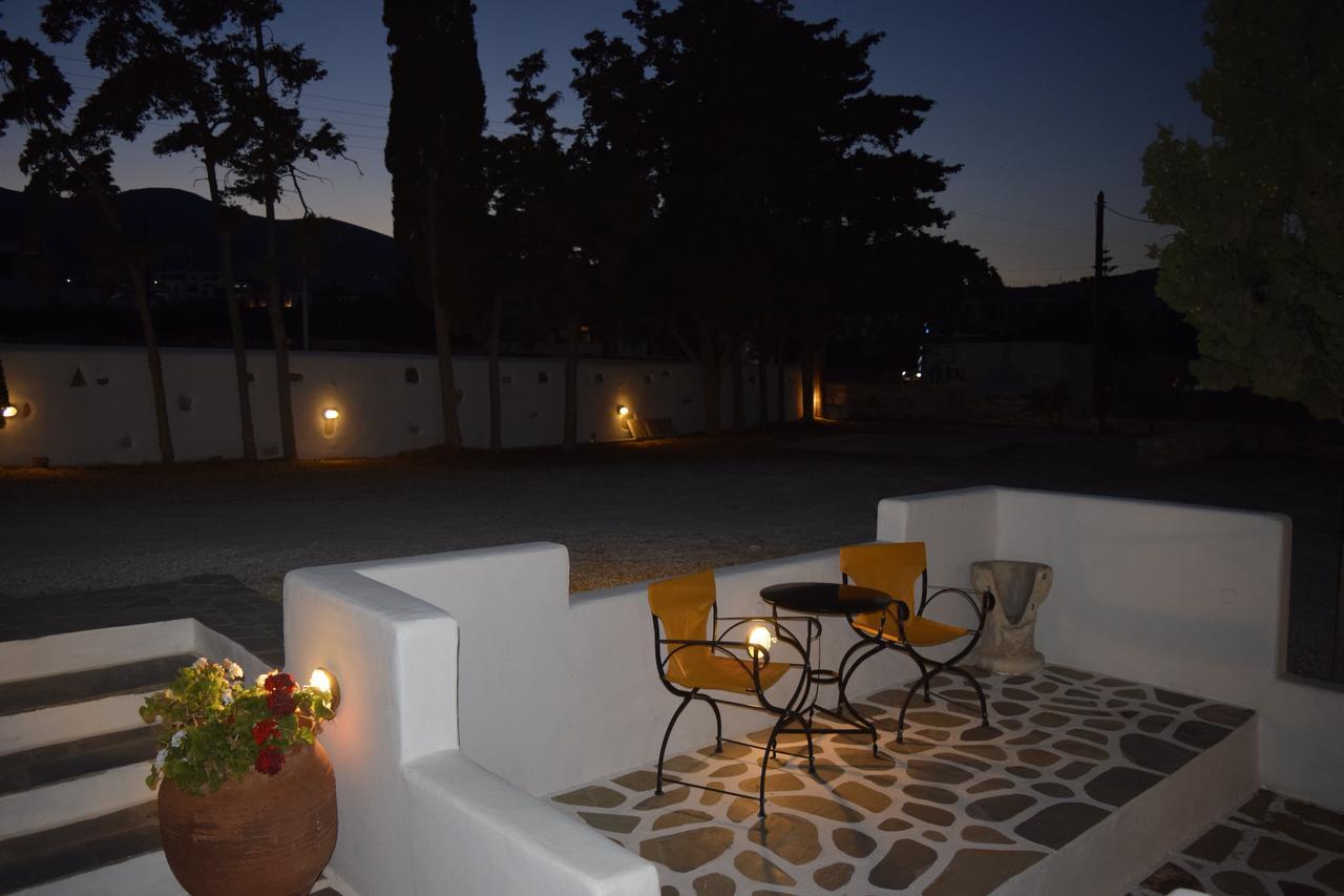 Tzane Studios & Apartments - Steps Away From Golden Beach Хриси Акти Екстериор снимка